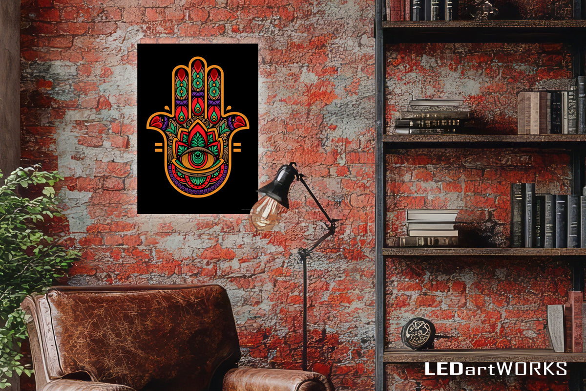 Hamsa – Illuminated Symbol of Protection, Peace & Positivity
